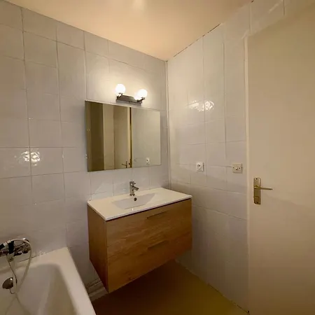 Duplex Moderne Au Bord De Mer, 2 Chambres, - Fr-1-323-583 *