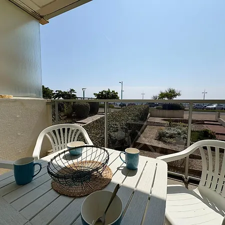 Duplex Moderne Au Bord De Mer, 2 Chambres, - Fr-1-323-583